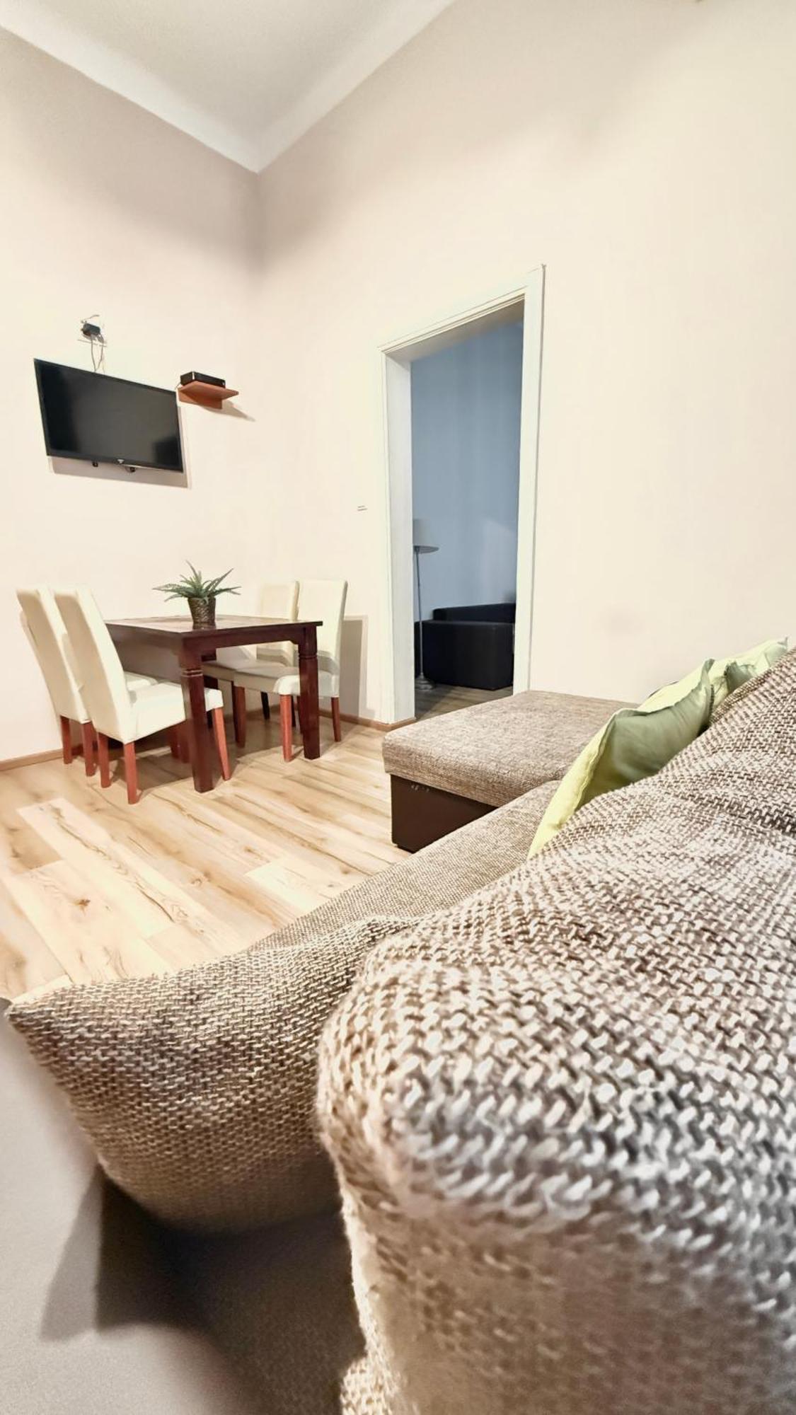 Central Walk Fashionstreet Apartmnts Βουδαπέστη Εξωτερικό φωτογραφία